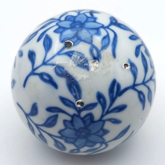Decorative Blue & White Ceramic Floral Orbs Balls Centerpiece Decor Set of 6 - Picture 8 of 8